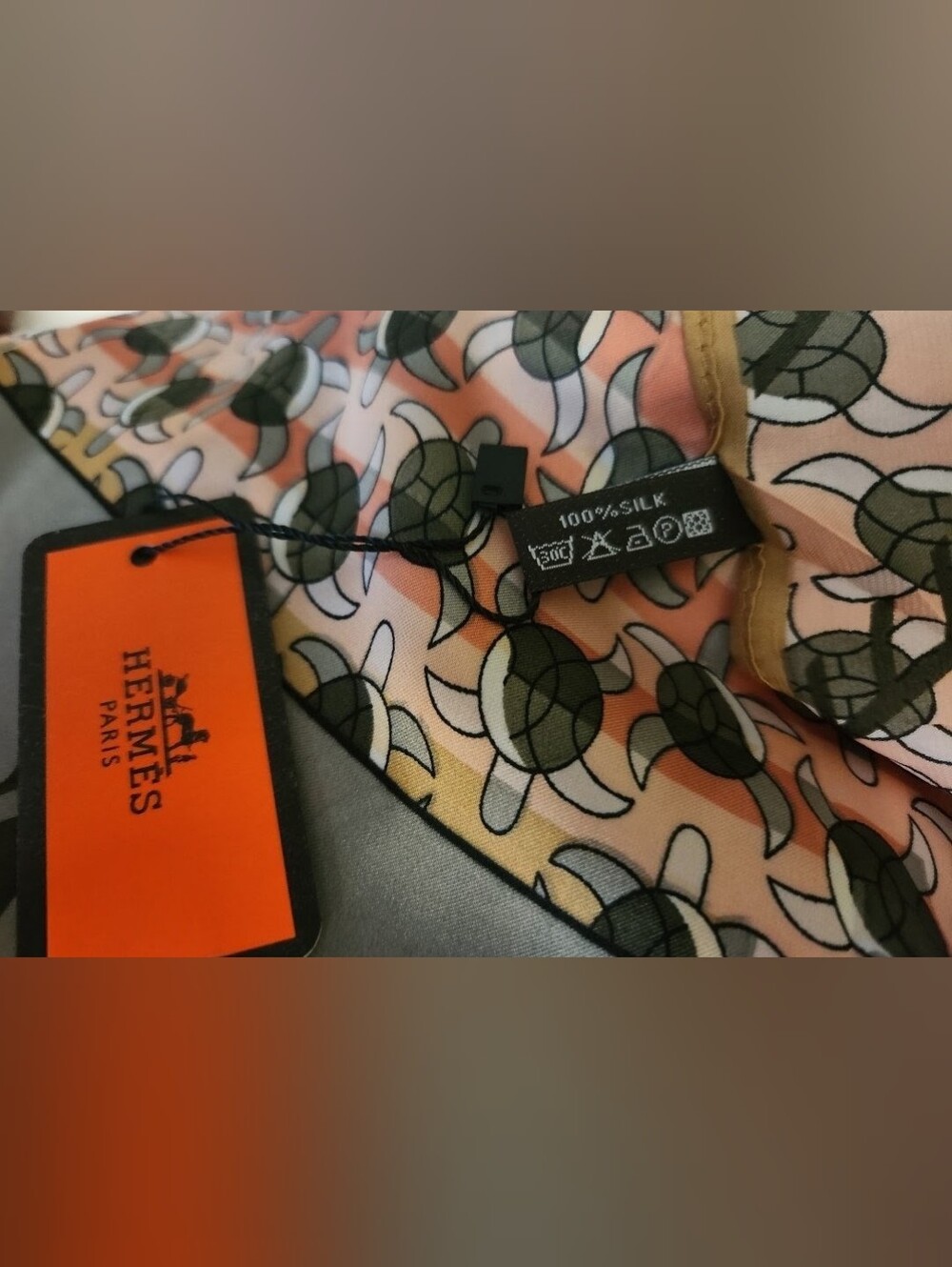 Hermes Pink & Gray Sea Turtle Silk Scarf - Picture 10 of 10